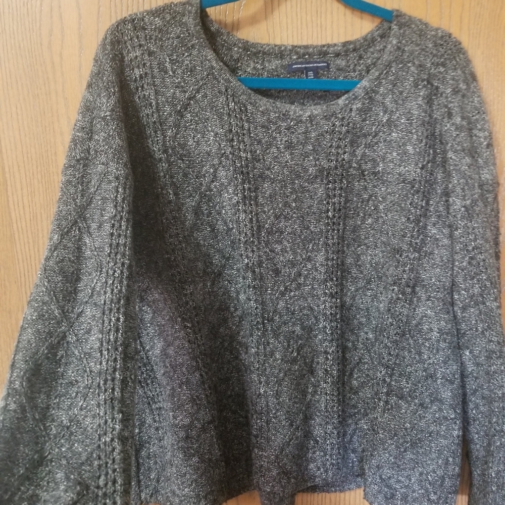 American Eagle sweater